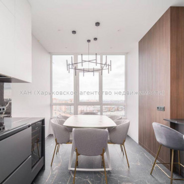 Продам квартиру, Молочная ул. , 3  ком., 82 м², авторский дизайн  - фото 28 Продам квартиру, Молочная ул. , 3  ком., 82 м², авторский дизайн