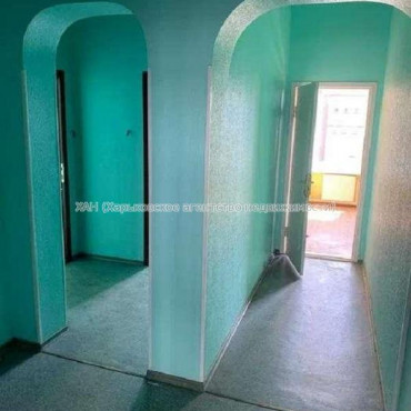 Продам нежилую недвижимость, офисное помещение , 3  ком., 135 м², косметический ремонт 