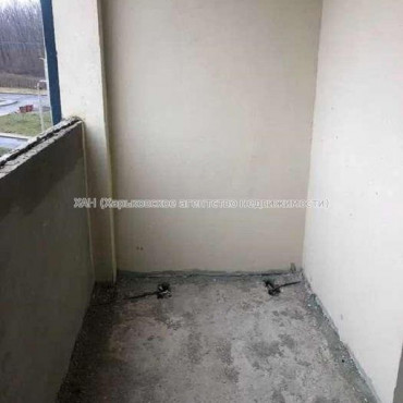 Продам квартиру, Победы просп. , 1 кім., 39 м², без внутренних работ 