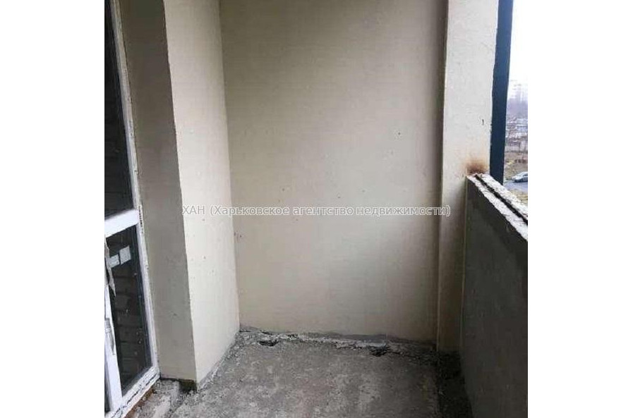 Продам квартиру, Победы просп. , 1 кім., 39 м², без внутренних работ 