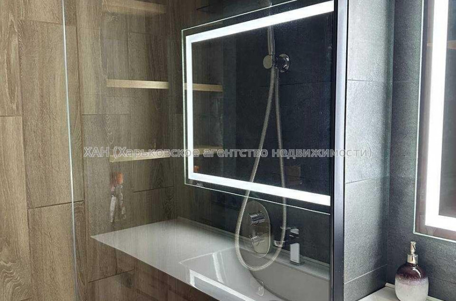 Продам квартиру, Клочковская ул. , 2  ком., 78 м², авторский дизайн 