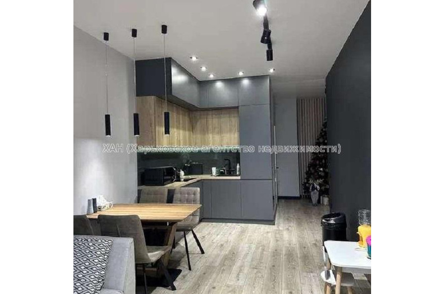 Продам квартиру, Клочковская ул. , 2  ком., 78 м², авторский дизайн 