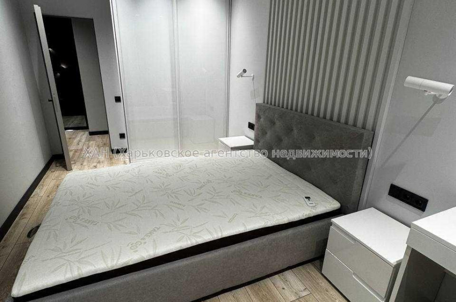 Продам квартиру, Клочковская ул. , 2  ком., 78 м², авторский дизайн 