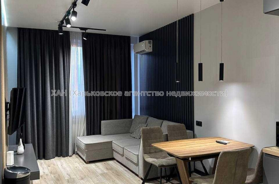 Продам квартиру, Клочковская ул. , 2  ком., 78 м², авторский дизайн 