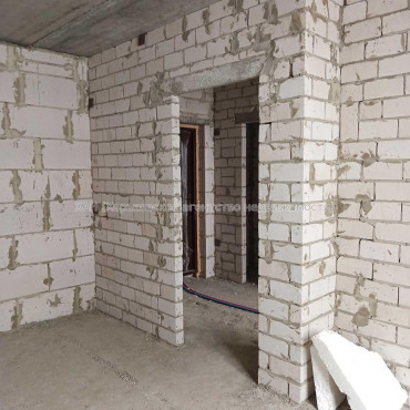 Продам квартиру, Шевченковский пер. , 1 кім., 34 м², без внутренних работ 