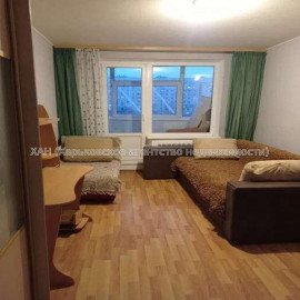 Продам квартиру, Победы просп. , 1 кім., 33 м², косметический ремонт