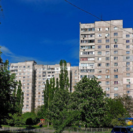 Продам квартиру, Грицевца Сергея ул. , 1 кім., 39 м², без ремонта