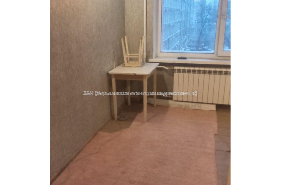 Продам квартиру, Космическая ул. , 1  ком., 30 м², косметический ремонт 