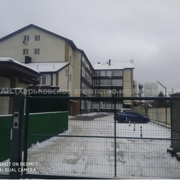 Продам квартиру, Белобровский пер. , 3  ком., 62 м², авторский дизайн 