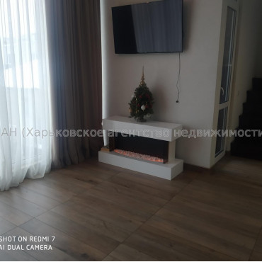 Продам квартиру, Белобровский пер. , 3  ком., 62 м², авторский дизайн 