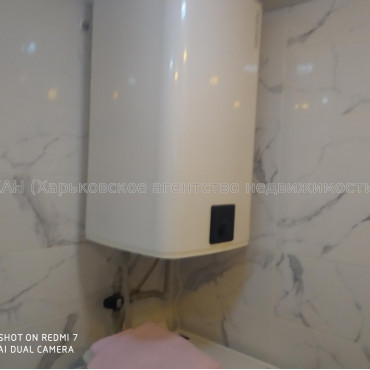 Продам квартиру, Белобровский пер. , 3  ком., 62 м², авторский дизайн 