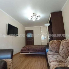 Продам квартиру, Ильинская ул. , 1 кім., 37 м², капитальный ремонт