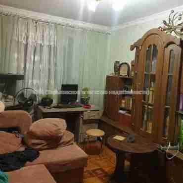 Продам квартиру, Салтовское шоссе , 3 кім., 64 м², косметический ремонт 