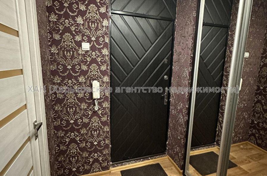 Продам квартиру, Героев Труда ул. , 2 кім., 46 м², капитальный ремонт 