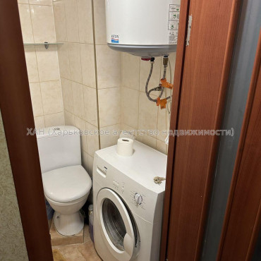 Продам квартиру, Аэрокосмический пр. , 1 кім., 20 м², косметический ремонт 