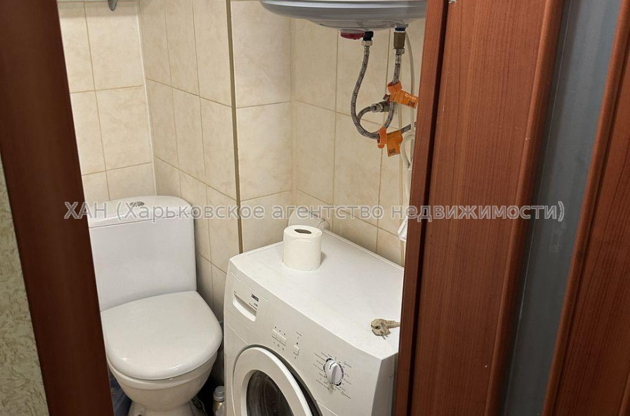 Продам квартиру, Гагарина просп. , 1 кім., 20 м², косметический ремонт 