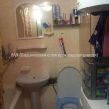 Продам квартиру, Аэрокосмический пр. , 1 кім., 20 м², косметический ремонт 