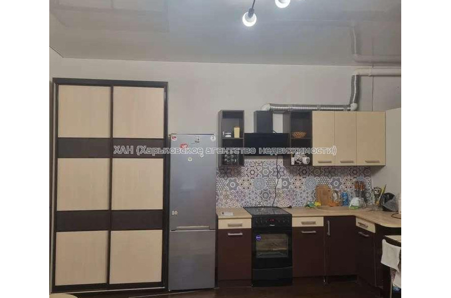 Продам квартиру, Дизельная ул. , 1  ком., 30 м², косметический ремонт 