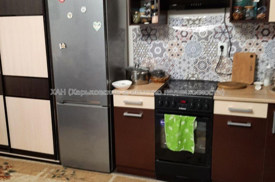 Продам квартиру, Дизельная ул. , 1  ком., 30 м², косметический ремонт 