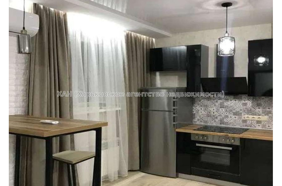 Продам квартиру, Дмитриевская ул. , 1 кім., 30 м², капитальный ремонт 