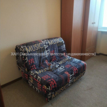 Продам квартиру, Григория Сковороды ул. , 2 кім., 43 м², капитальный ремонт 