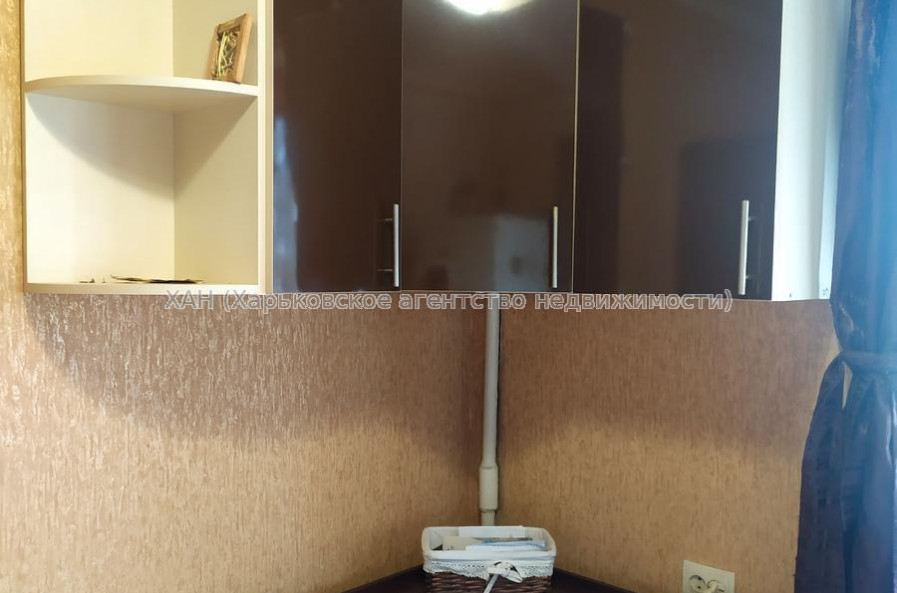 Продам квартиру, Григория Сковороды ул. , 2 кім., 43 м², капитальный ремонт 