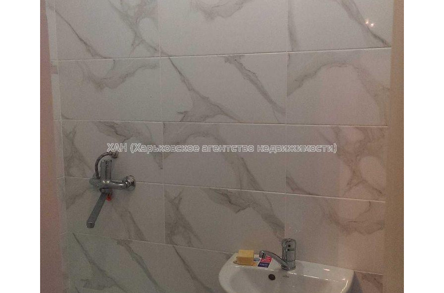 Продам квартиру, Рымарская ул. , 3 кім., 80 м², капитальный ремонт 