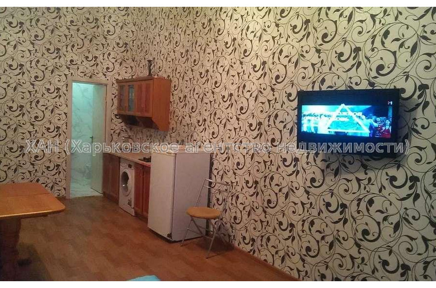 Продам квартиру, Рымарская ул. , 3 кім., 80 м², капитальный ремонт 