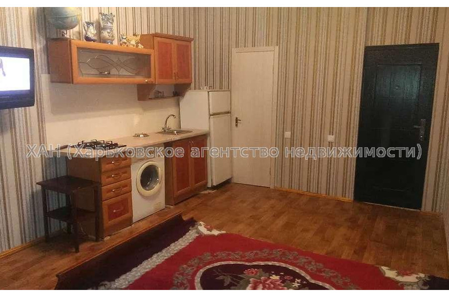 Продам квартиру, Рымарская ул. , 3 кім., 80 м², капитальный ремонт 