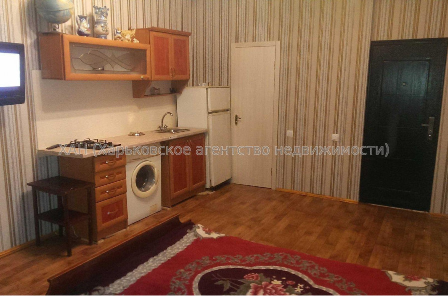 Продам квартиру, Рымарская ул. , 3 кім., 80 м², капитальный ремонт 