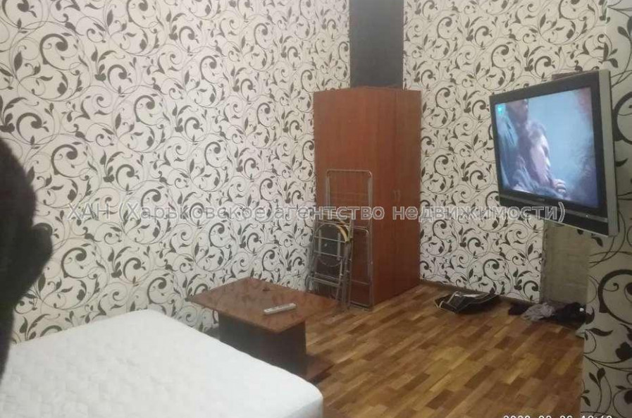 Продам квартиру, Рымарская ул. , 3  ком., 80 м², капитальный ремонт 