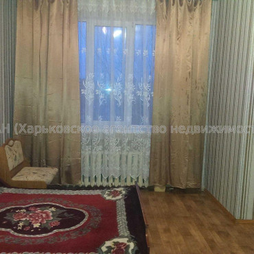 Продам квартиру, Рымарская ул. , 3 кім., 80 м², капитальный ремонт 