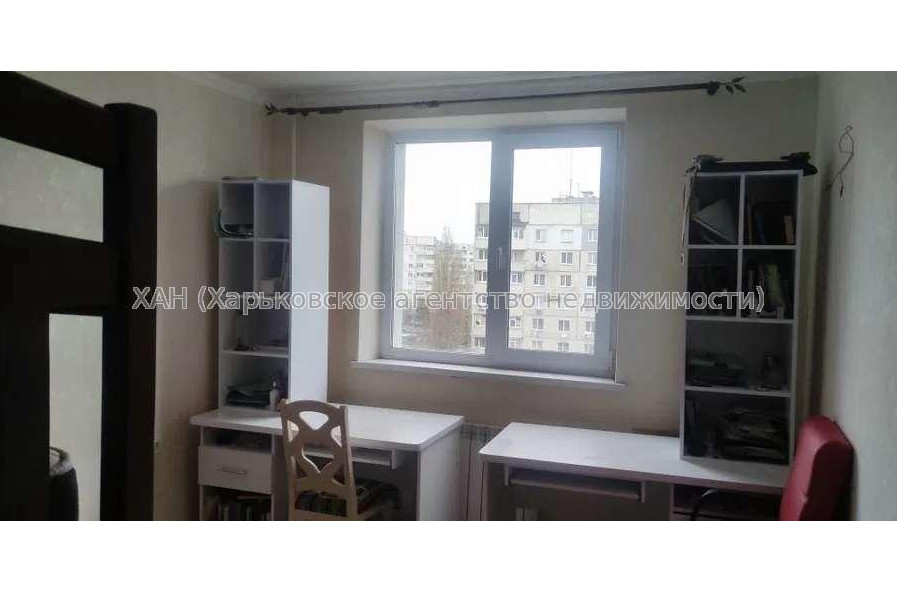 Продам квартиру, Дмитрия Антоновича бул. , 3 кім., 67 м², косметический ремонт 