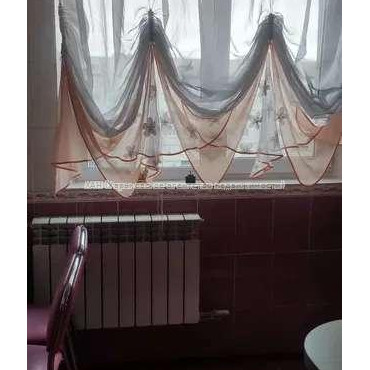 Продам квартиру, Дмитрия Антоновича бул. , 3  ком., 67 м², косметический ремонт 