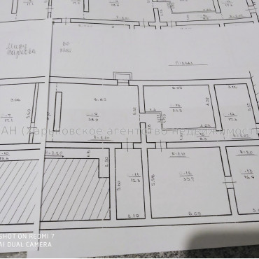 Продам нежитлову нерухомість, помещение свободного назначения , 15 кім., 228 м², без ремонта 