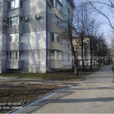 Продам нежитлову нерухомість, помещение свободного назначения , 15 кім., 228 м², без ремонта 