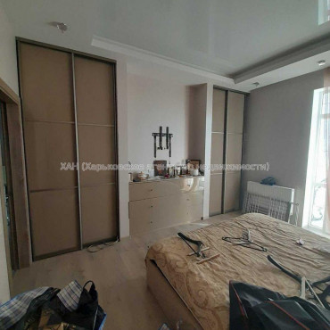 Продам квартиру, Науки просп. , 2  ком., 71 м², евроремонт 