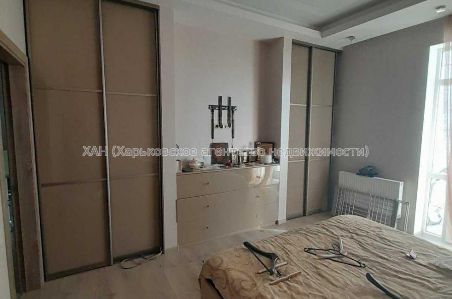 Продам квартиру, Науки просп. , 2  ком., 71 м², евроремонт 
