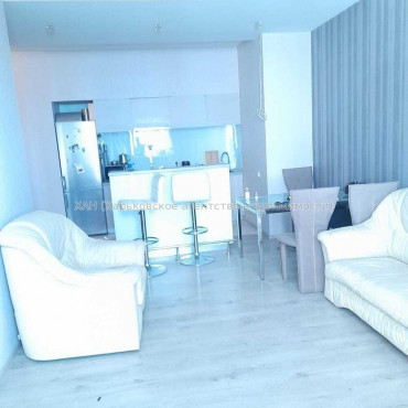 Продам квартиру, Науки просп. , 2  ком., 71 м², евроремонт 