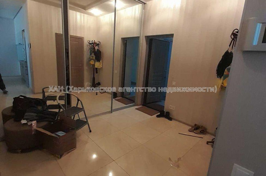 Продам квартиру, Науки просп. , 2  ком., 71 м², евроремонт 