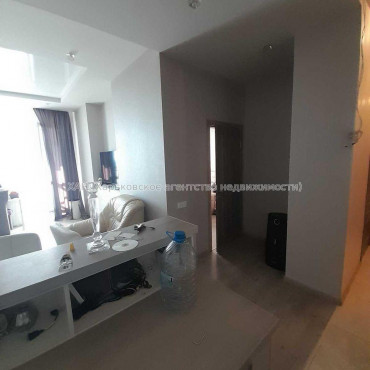 Продам квартиру, Науки просп. , 2  ком., 71 м², евроремонт 