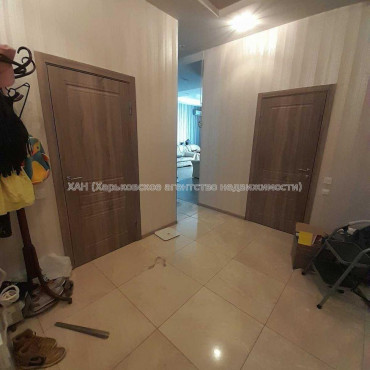 Продам квартиру, Науки просп. , 2  ком., 71 м², евроремонт 