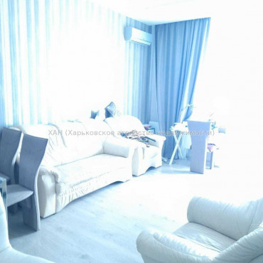 Продам квартиру, Науки просп. , 2  ком., 71 м², евроремонт 