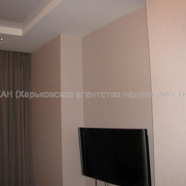 Продам квартиру, Науки просп. , 2  ком., 71 м², евроремонт 