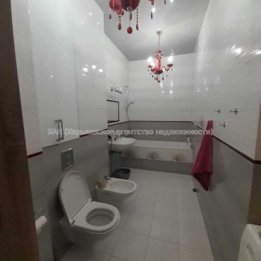 Продам квартиру, Науки просп. , 2  ком., 71 м², евроремонт 