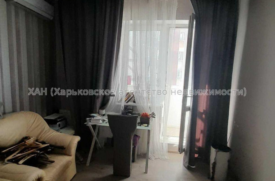 Продам квартиру, Науки просп. , 2 кім., 71 м², евроремонт 