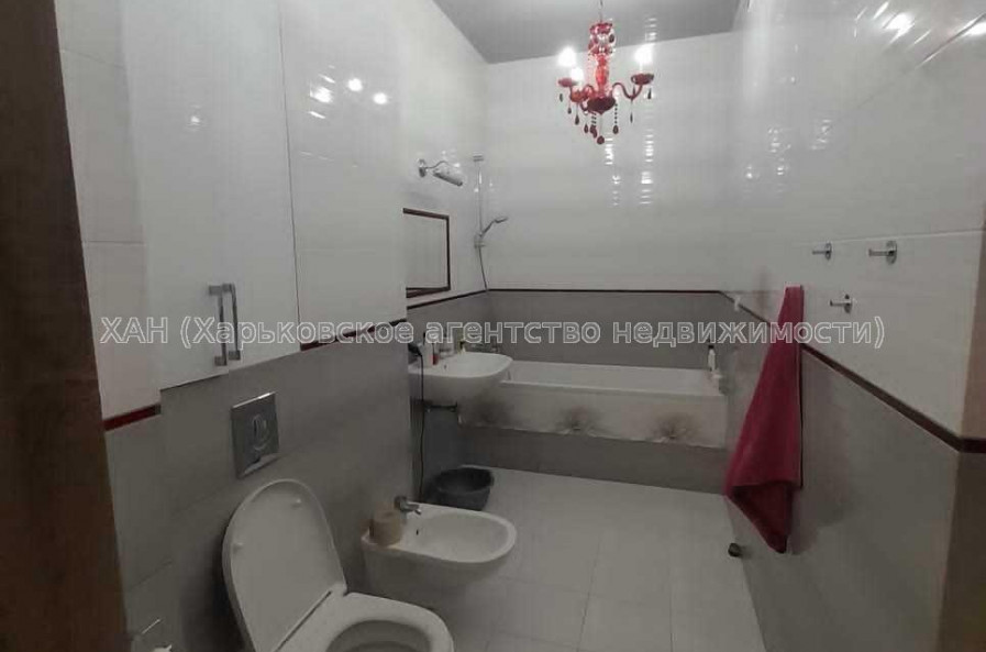 Продам квартиру, Науки просп. , 2 кім., 71 м², евроремонт 