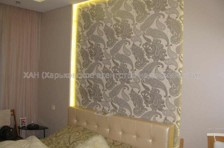 Продам квартиру, Науки просп. , 2  ком., 71 м², евроремонт 