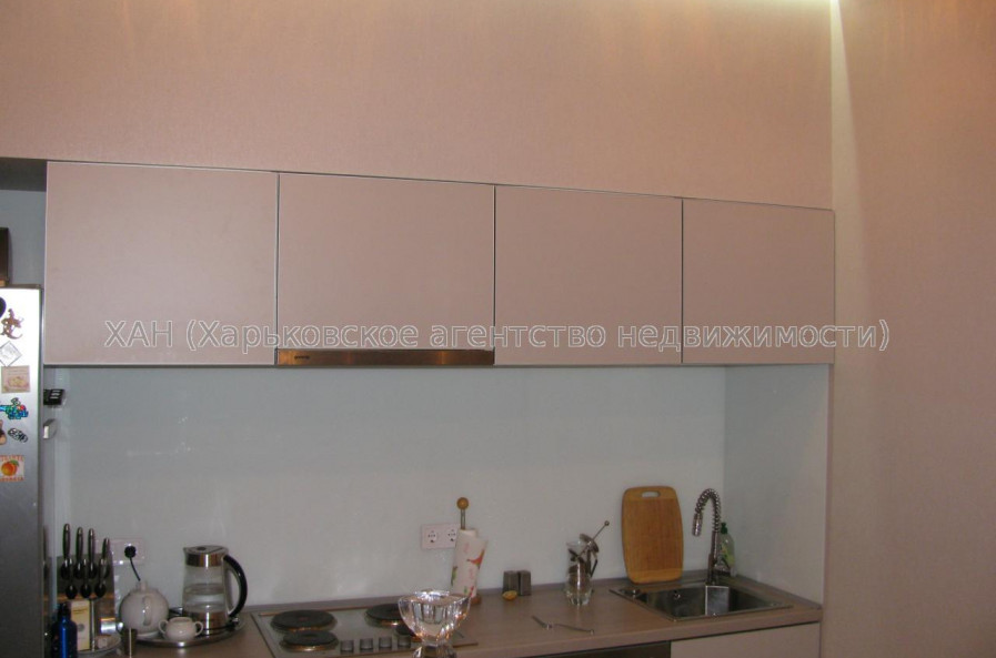 Продам квартиру, Науки просп. , 2  ком., 71 м², евроремонт 