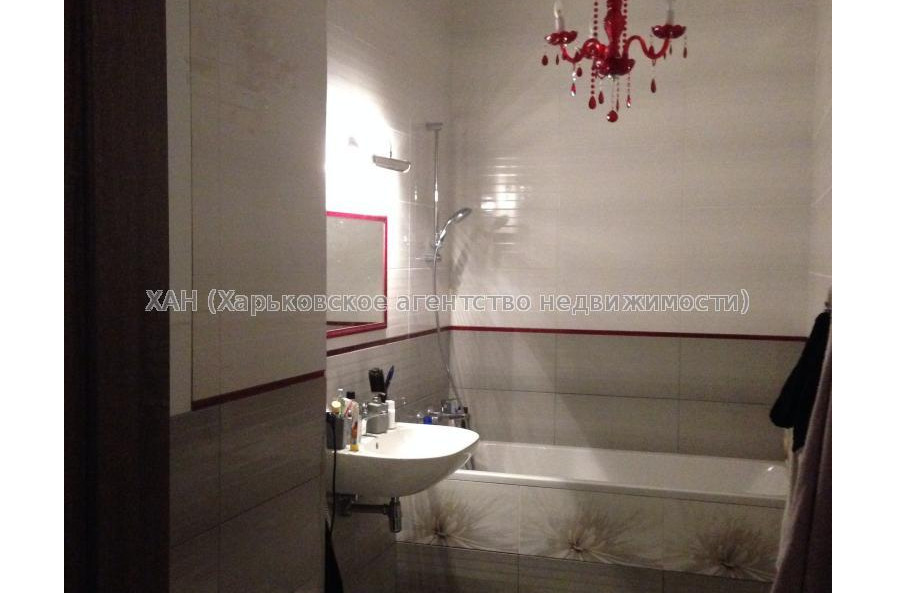 Продам квартиру, Науки просп. , 2  ком., 71 м², евроремонт 